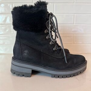 Timberland Courmayeur Valley Shearling Lined Boot size 6